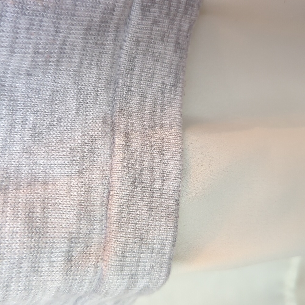 Express knit top - Picture 2 of 5